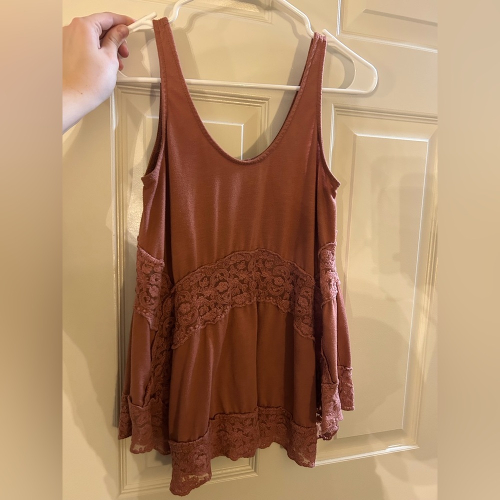 Lacy tank top